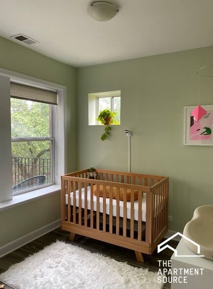 Building Photo - 1623 W Wallen Ave