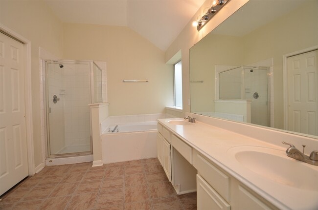 Building Photo - 1103 Ivyvine Ct