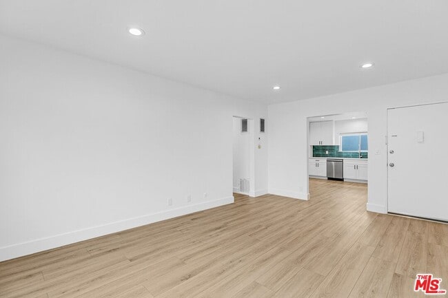 Building Photo - 2007 Vestal Ave