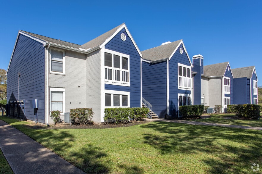 Exterior - Raintree