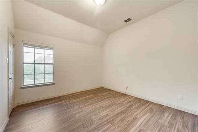 Building Photo - 701 Player Ave