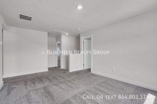 Building Photo - 308 Garrison Grove Dr