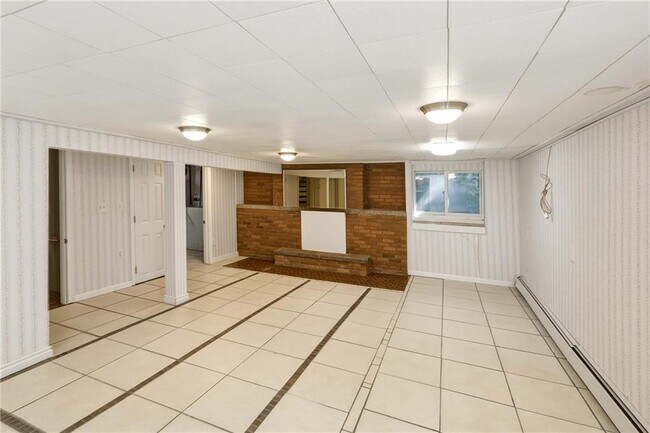Building Photo - 34 Cherry Hill Rd
