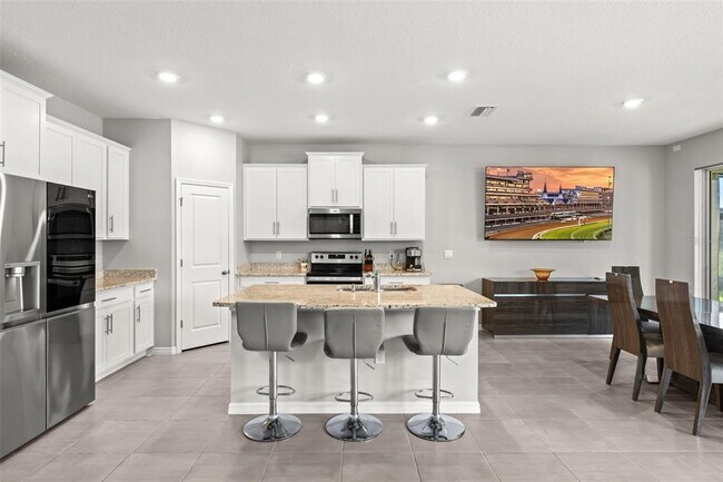 Building Photo - 16980 Oval Rum Dr
