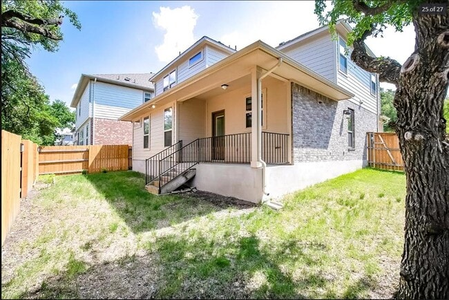 Building Photo - 14215 McCoy Lp