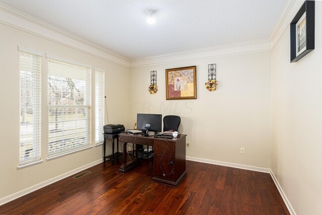 Building Photo - 5830 Prospect Ln