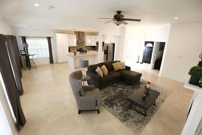 Building Photo - 17907 Stoney Glade Ct