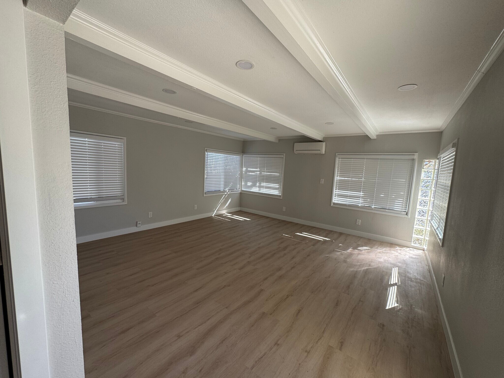 Building Photo - 3822 Adams Ave