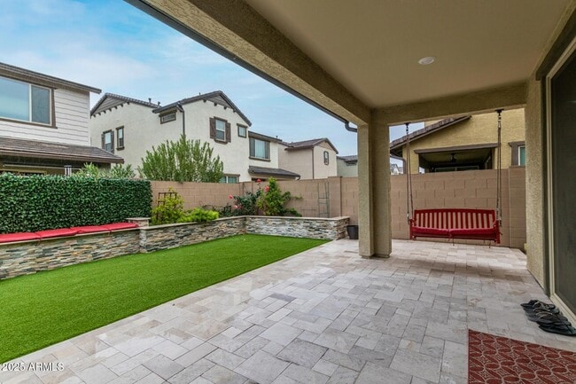 Building Photo - 1171 E Armstrong Wy