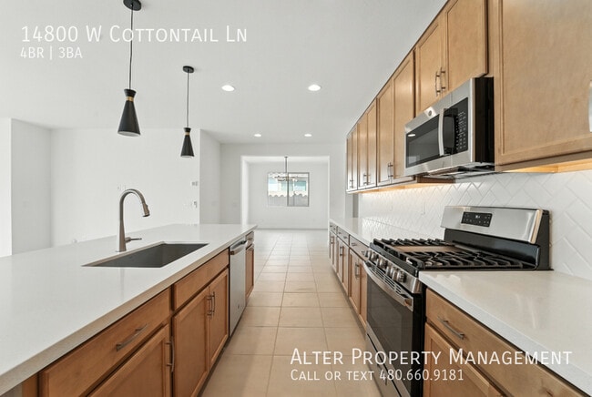 Building Photo - 14800 W Cottontail Ln