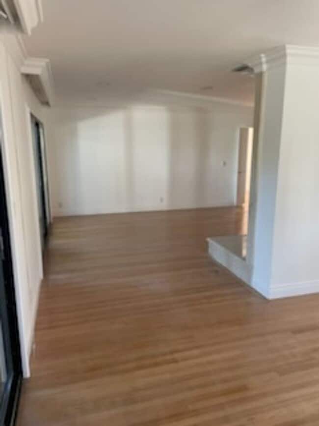 Building Photo - Wonderful Newly Remodeled Ranch Style Home in Prime San Marino