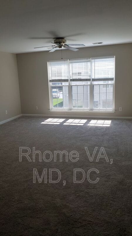 Building Photo - 1129 Huntmaster Terrace NE