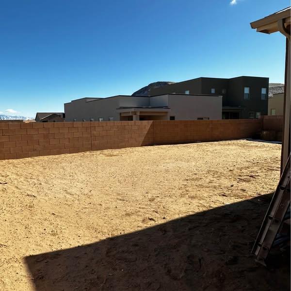 Building Photo - 274 Adeline Ave