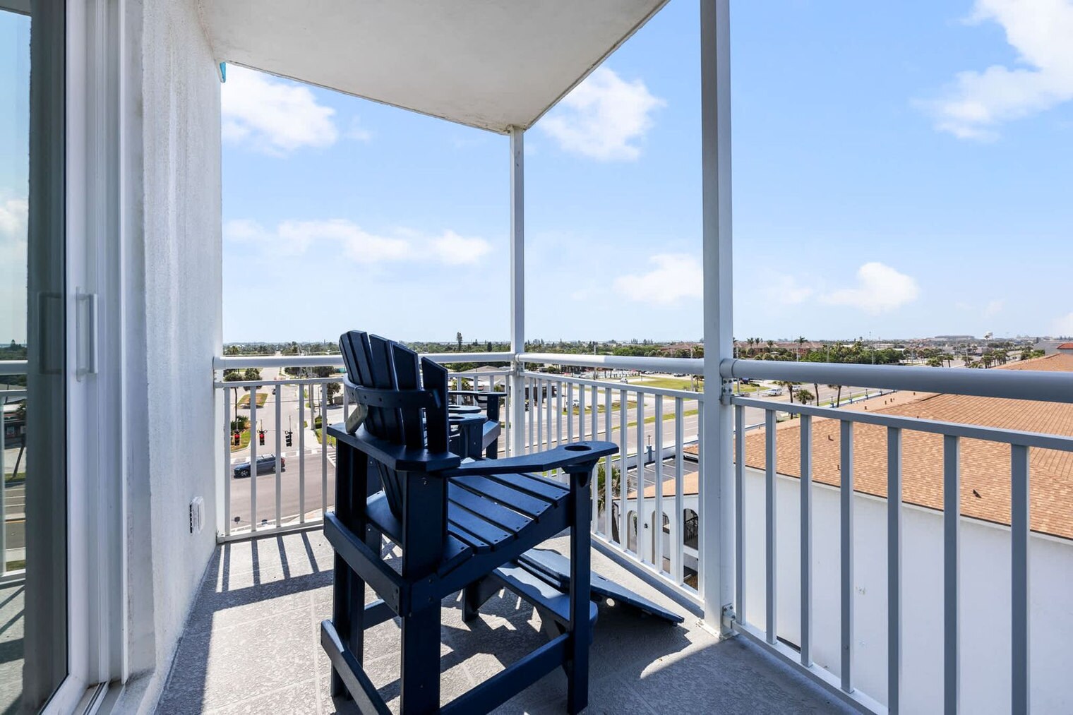 Building Photo - 205 Jimmy Buffett Mem Hwy
