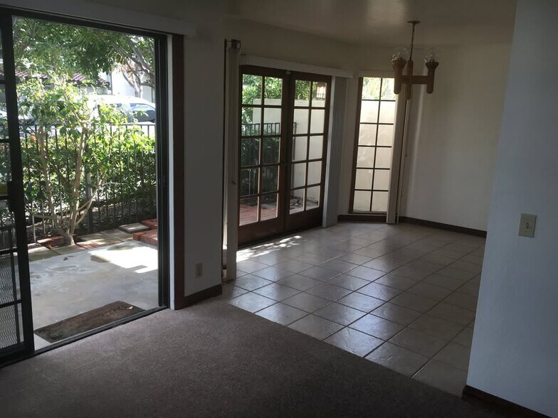 Building Photo - 7537 Jerez Ct