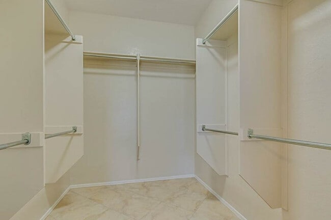 Building Photo - 5985 Falconer Ave