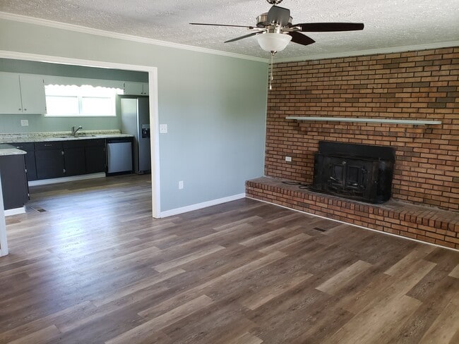Building Photo - 941 Brewton Lovett Rd