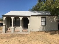 Building Photo - 2417 Lowriemore Ln