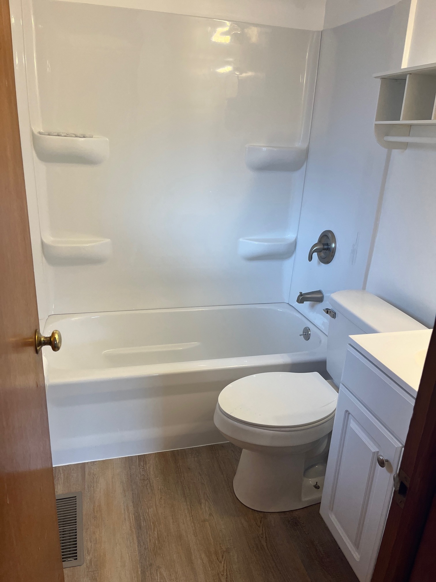 Building Photo - 2251 Candlewood Dr