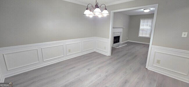 Building Photo - 610 James Ridge Dr