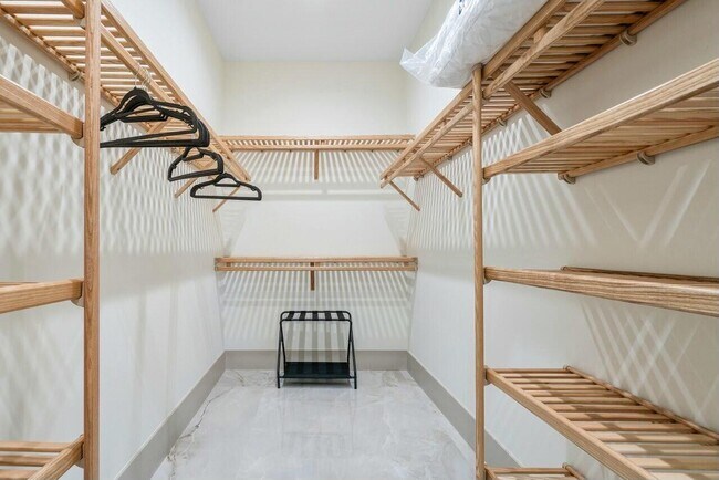 Building Photo - 13460 U.S. Rte 1