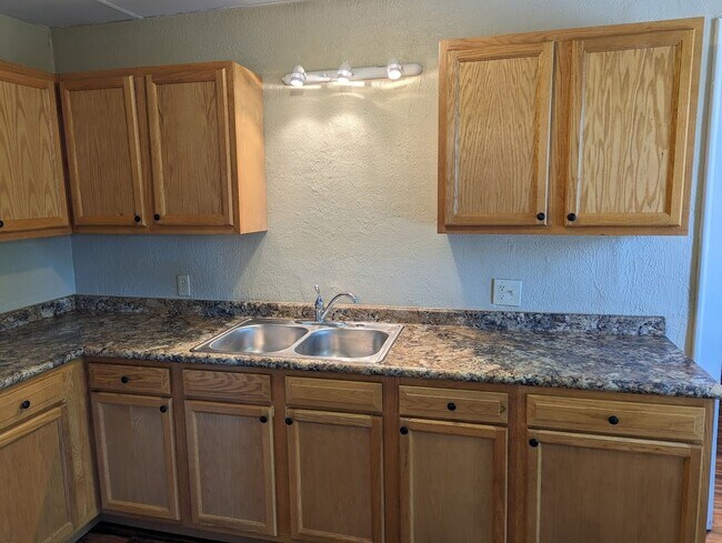 Building Photo - 626 Washington St