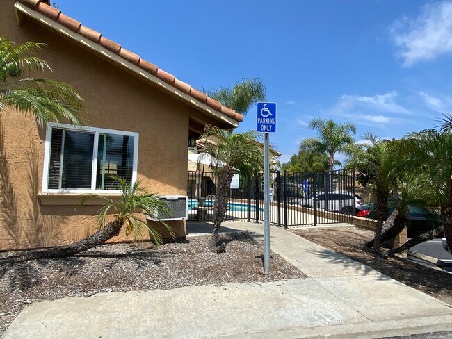 Building Photo - 2bed/2bath home in Mission Park Community!