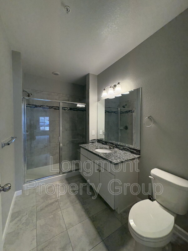 Building Photo - 804 Summer Hawk Dr