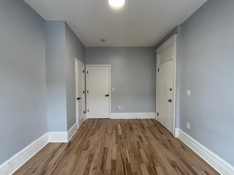 Building Photo - 95 Bostwick Ave