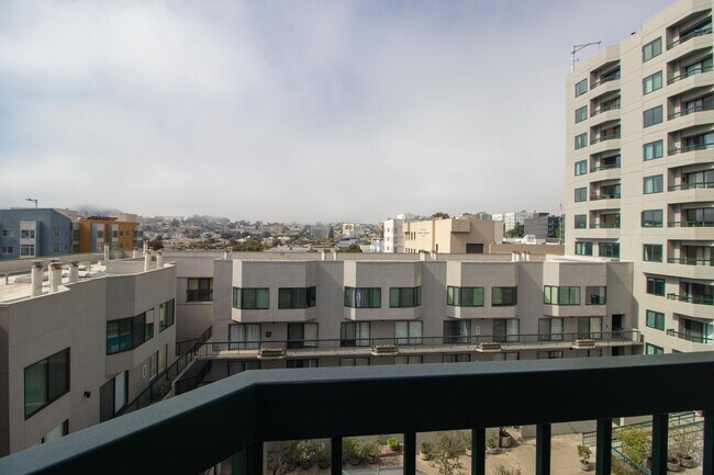 Building Photo - Updated One Bedroom Condo at Opera Plaza | AMSI | Alexandr Metlinski