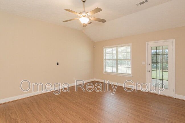 Building Photo - 614 River Birch Dr