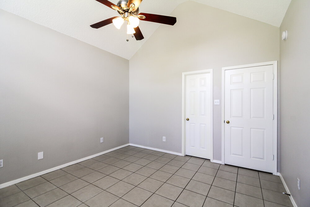 Building Photo - 2136 Birch Bend