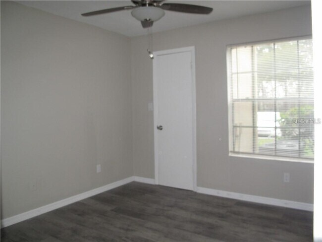 Building Photo - 216 Afton Square