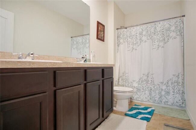 Building Photo - 1739 Post Oak Dr