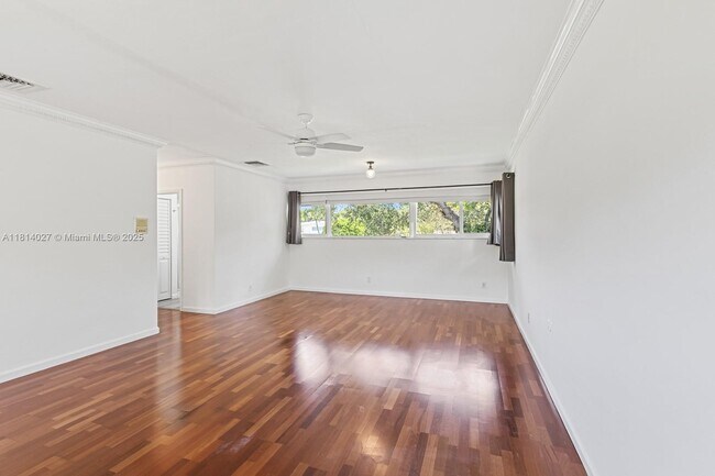 Building Photo - 55 Pinta Rd