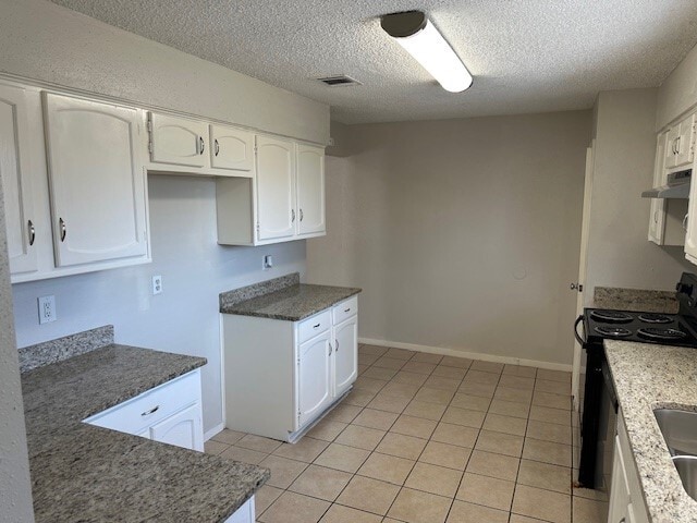 Building Photo - 23711 Farm Hill Dr