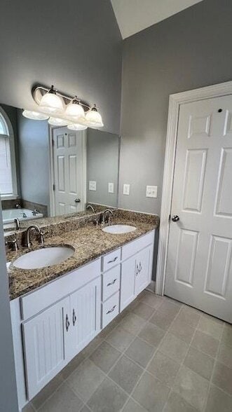 Building Photo - 1973 Weston Hills Dr NW