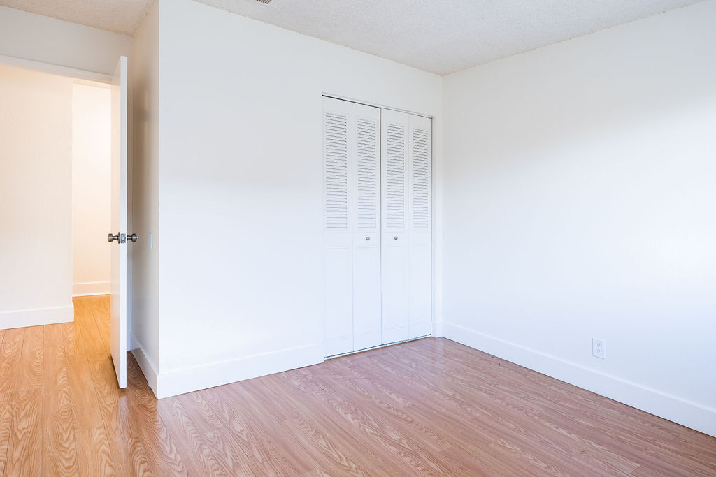 Building Photo - 2209 Peppertree Way