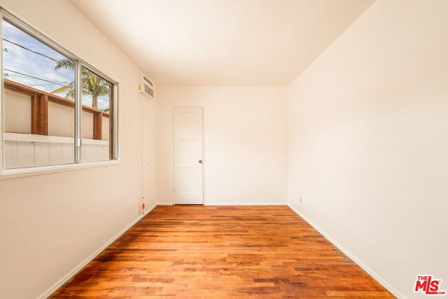 Building Photo - 4332 Alla Rd