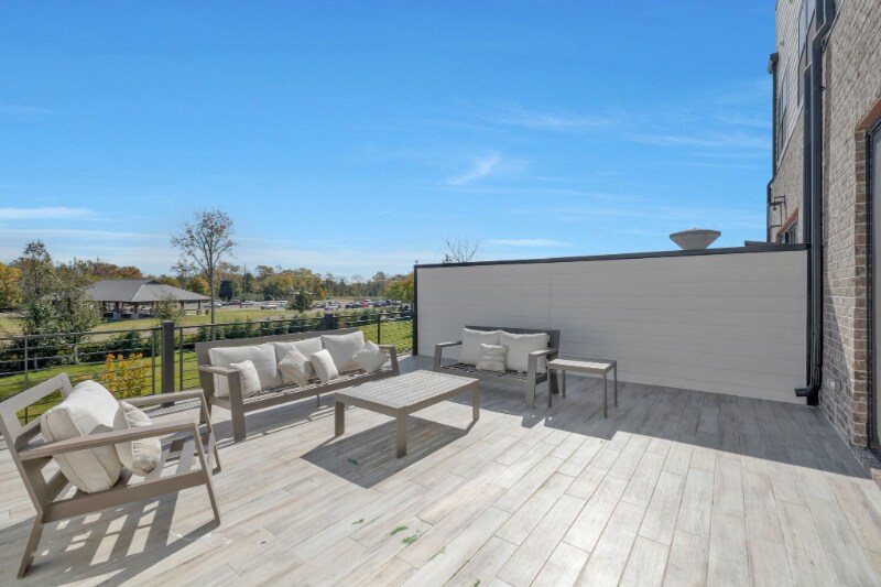 Building Photo - 1425 Doc Johns Blvd