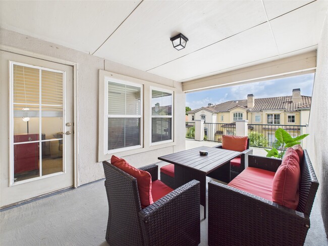 Building Photo - 22 Tassia Ln