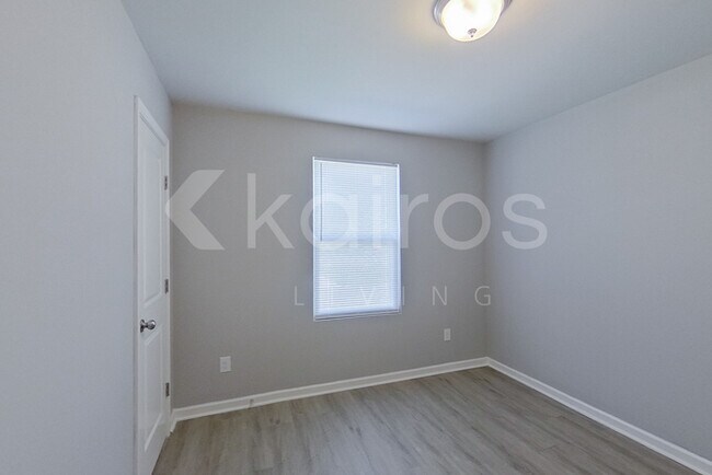 Building Photo - 2592 Catalina Ct