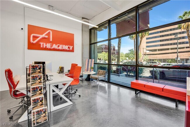 Building Photo - 353 E Bonneville Ave