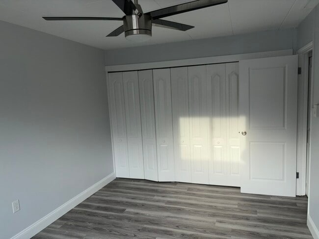 Building Photo - 3457 Evergreen Rd