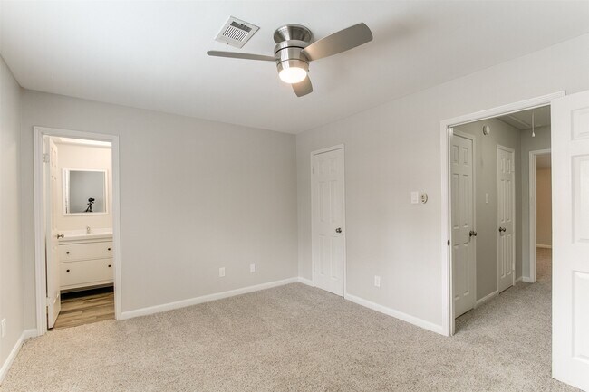 Building Photo - 1407 Springrock Ln