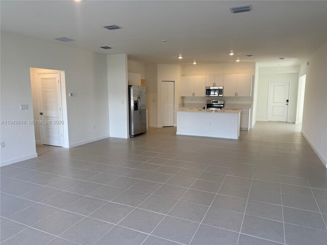 Building Photo - 17341 SW 286th St