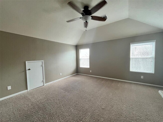 Building Photo - 15103 Signal Ridge Way