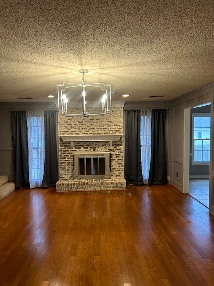 Building Photo - 6842 Fox Gap Cv