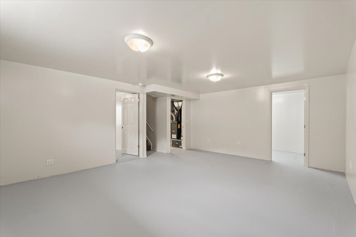 Building Photo - 775 1st St