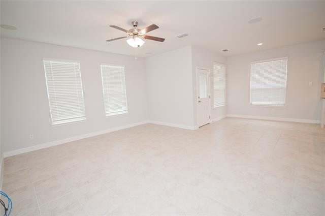 Building Photo - 1021 Gillespie Dr